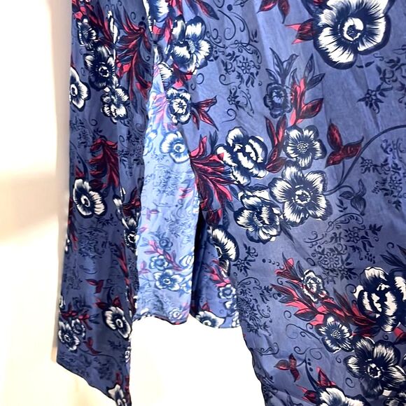 LuLaRoe Joy Vest Floral Patterned Blue Size XL - Picture 2 of 6